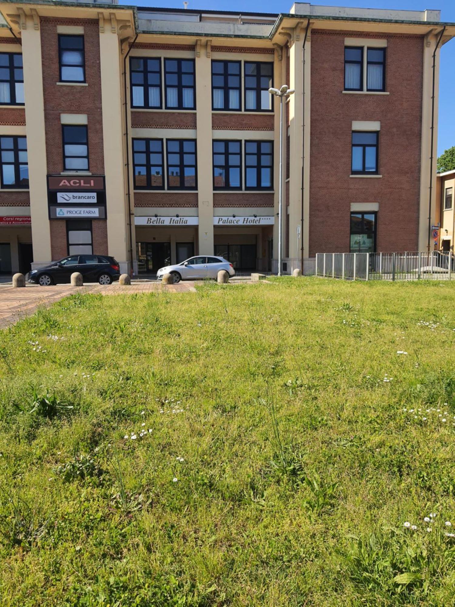 Bella Italia Palace Hotel Novara Bagian luar foto